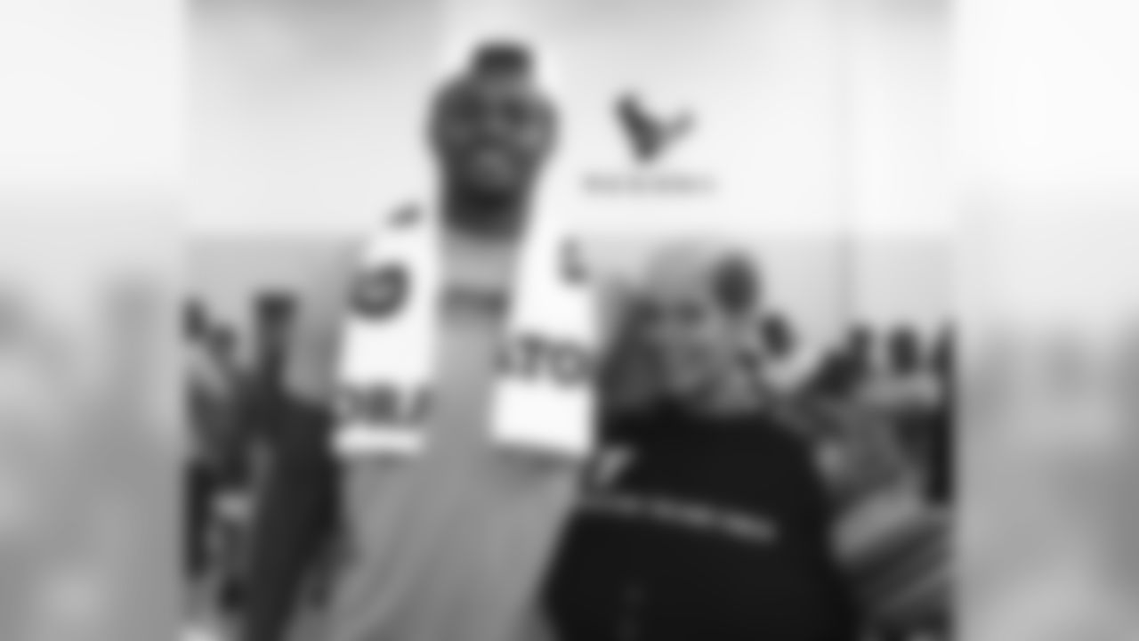 An image from the June 5, 2019 Gatorade Beat the Heat Camp at the Texans YMCA in Houston, TX.
