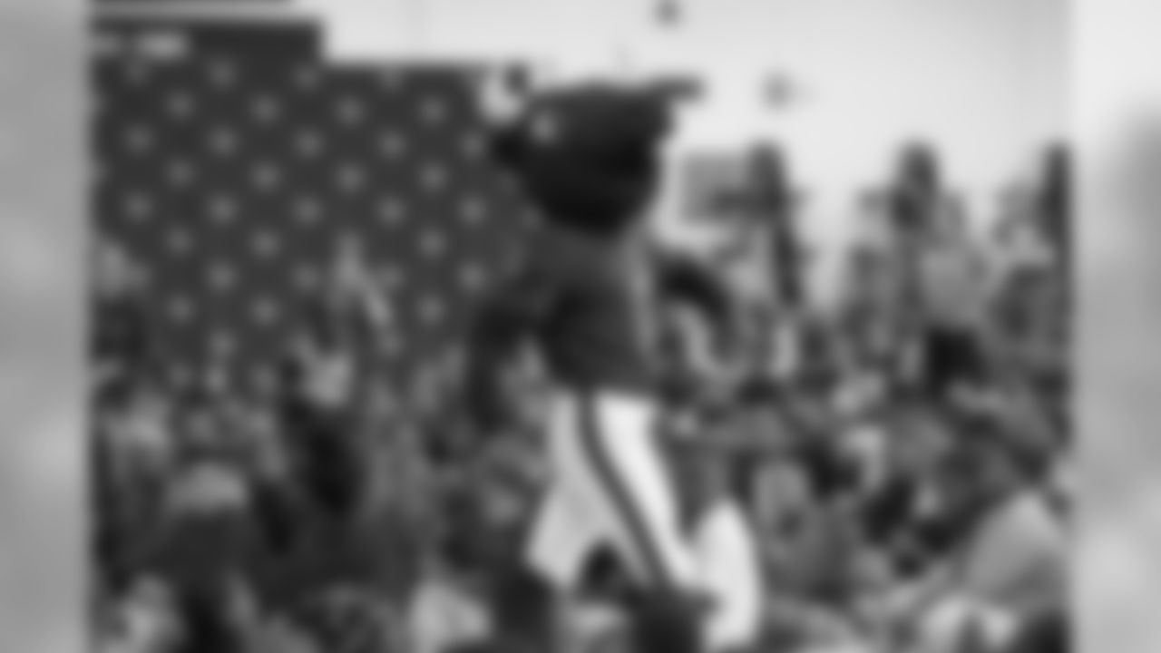 0069_TakeTheBULLoutofBullying_092618_MCW