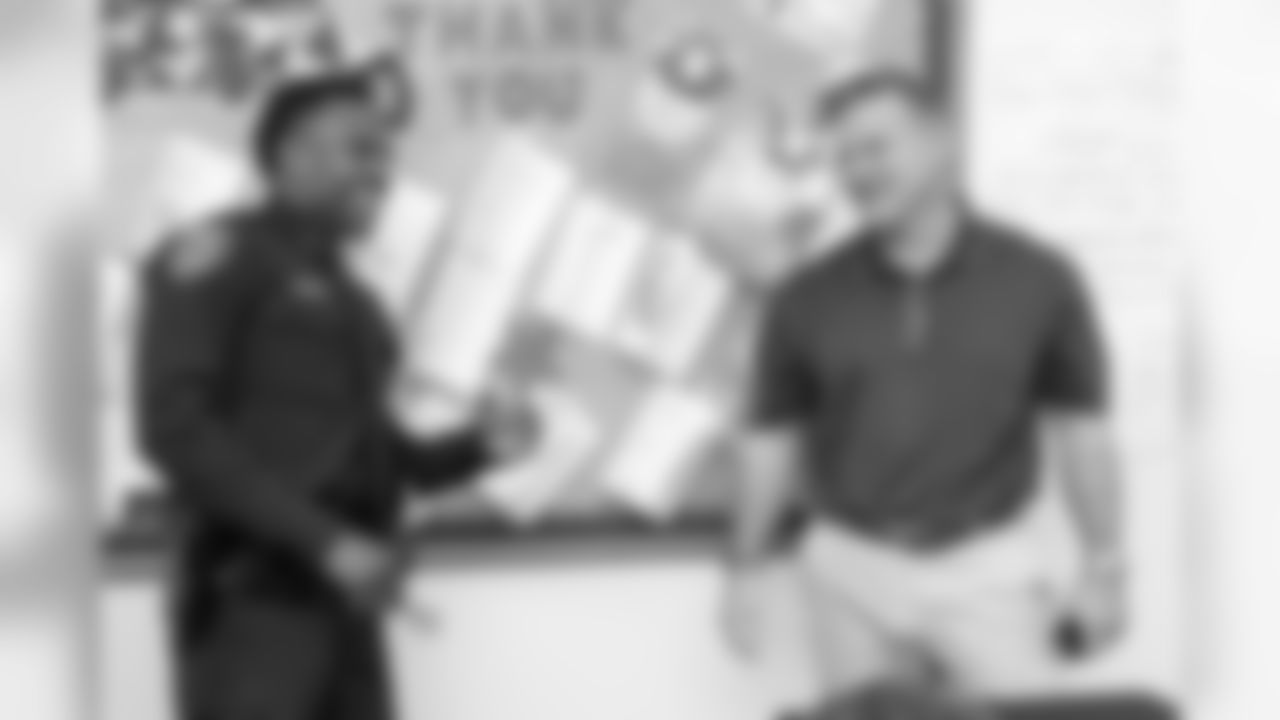 0012_TexansStarOfCourage_092218_MCW