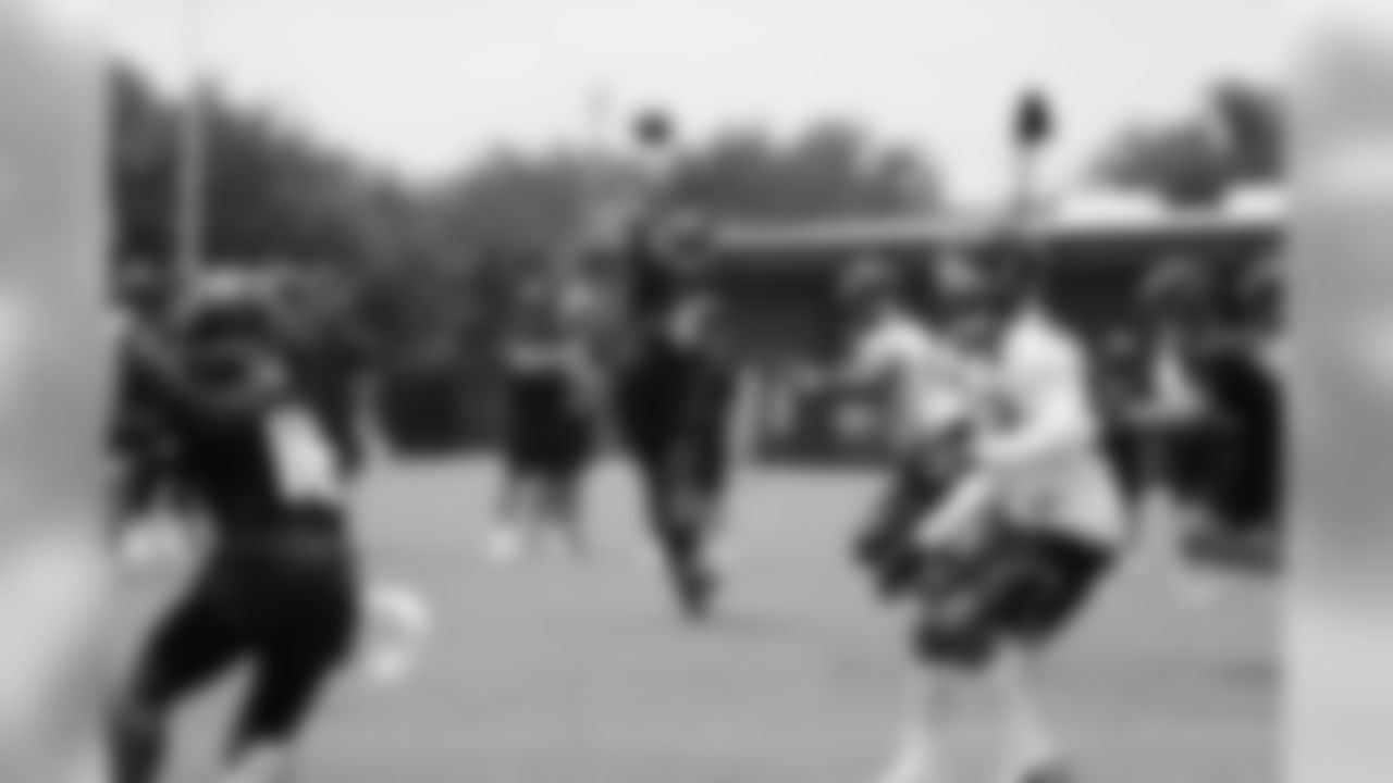 An image from the May 21, 2019 offseason OTA practice at Houston Methodist Training Center in Houston, TX.