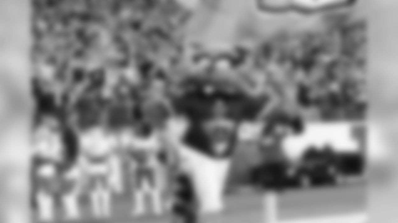 titans2018jets-cheer463462