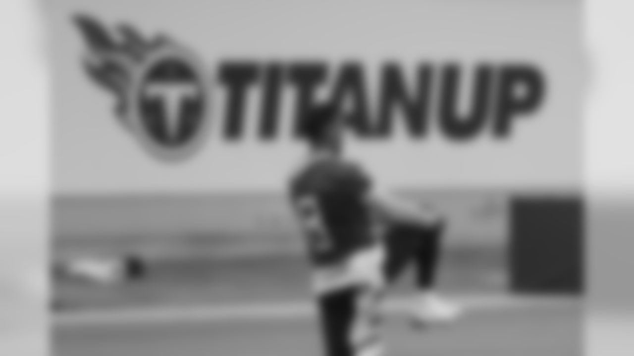 NASHVILLE, TN - JUNE 12, 2019 - Marcus Mariota #8 of Tennessee Titans before OTA practice in Nashville, TN. Photo By Donald Page/Tennessee Titans