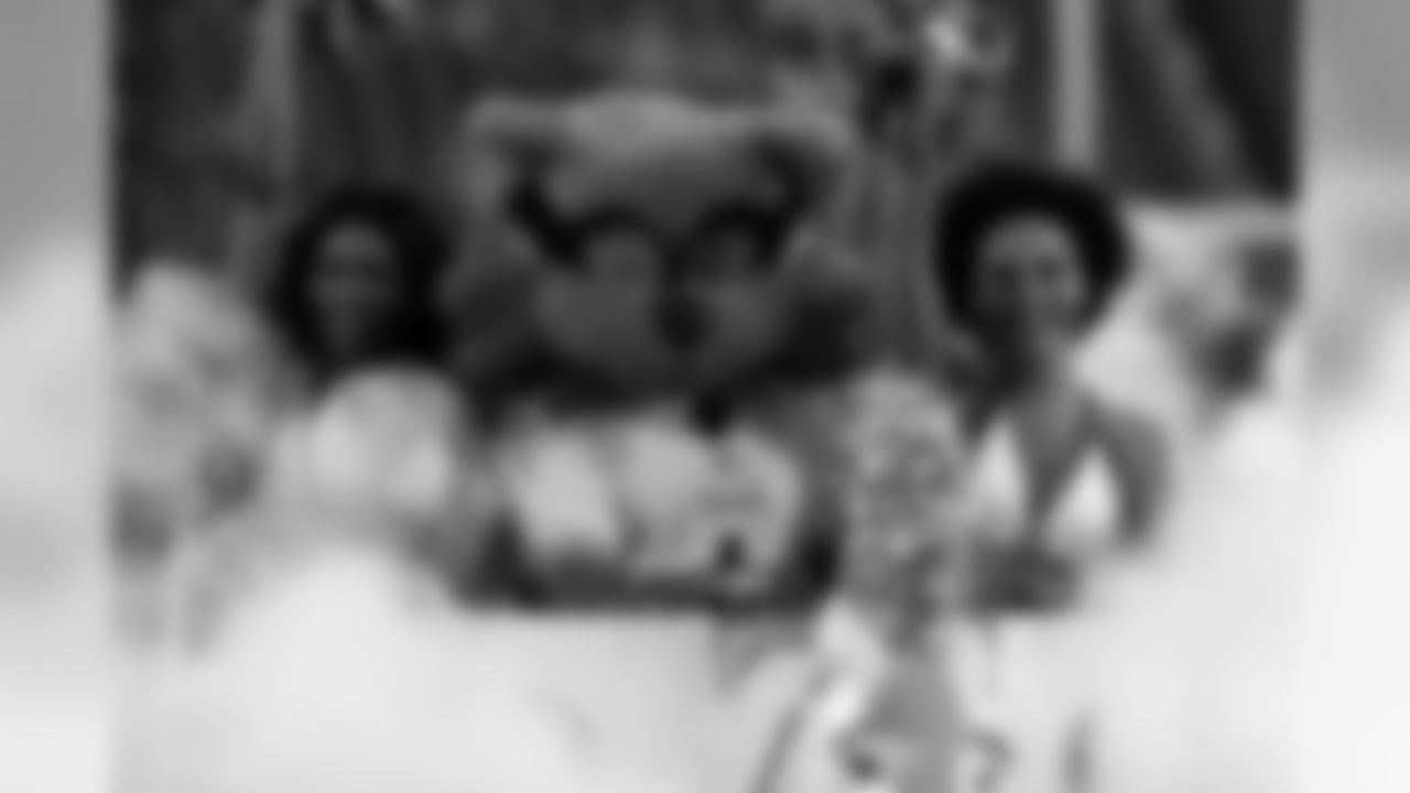 titans2018vikings-cheer145847