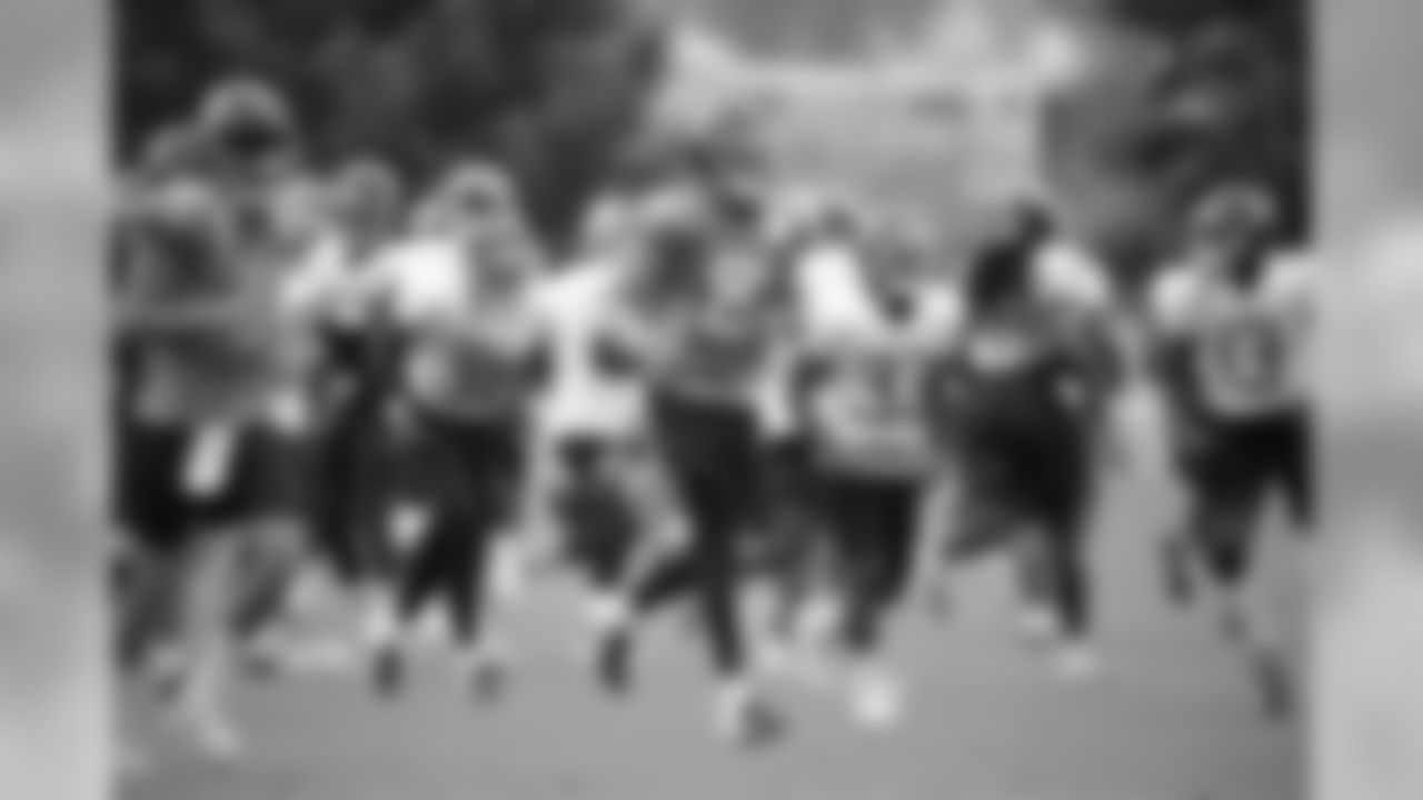 training-camp-buccaneers-180816b44143