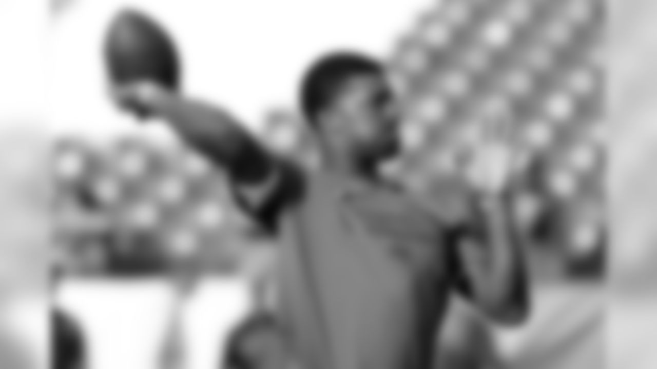 Tampa Bay Buccaneers quarterback Jameis Winston warms up before a preseason NFL football game against the Tennessee Titans Saturday, Aug. 18, 2018, in Nashville, Tenn. (AP Photo/Mark Zaleski)
