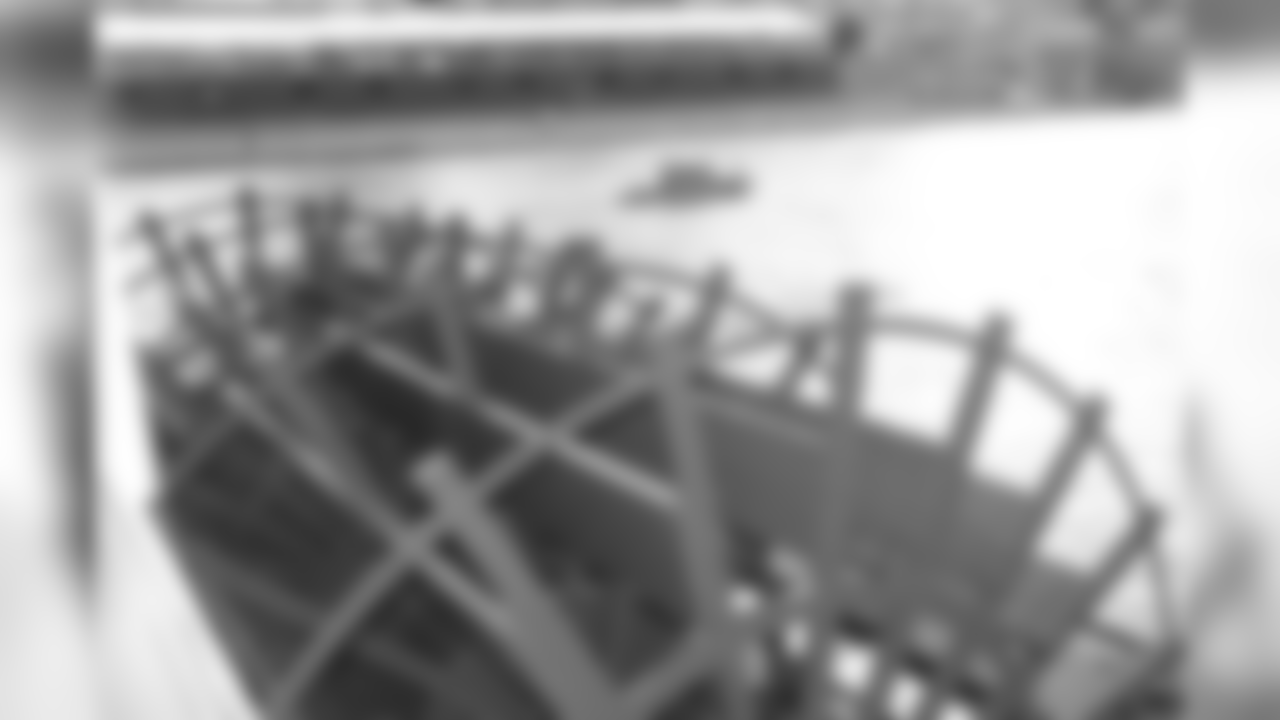 AA_W4048