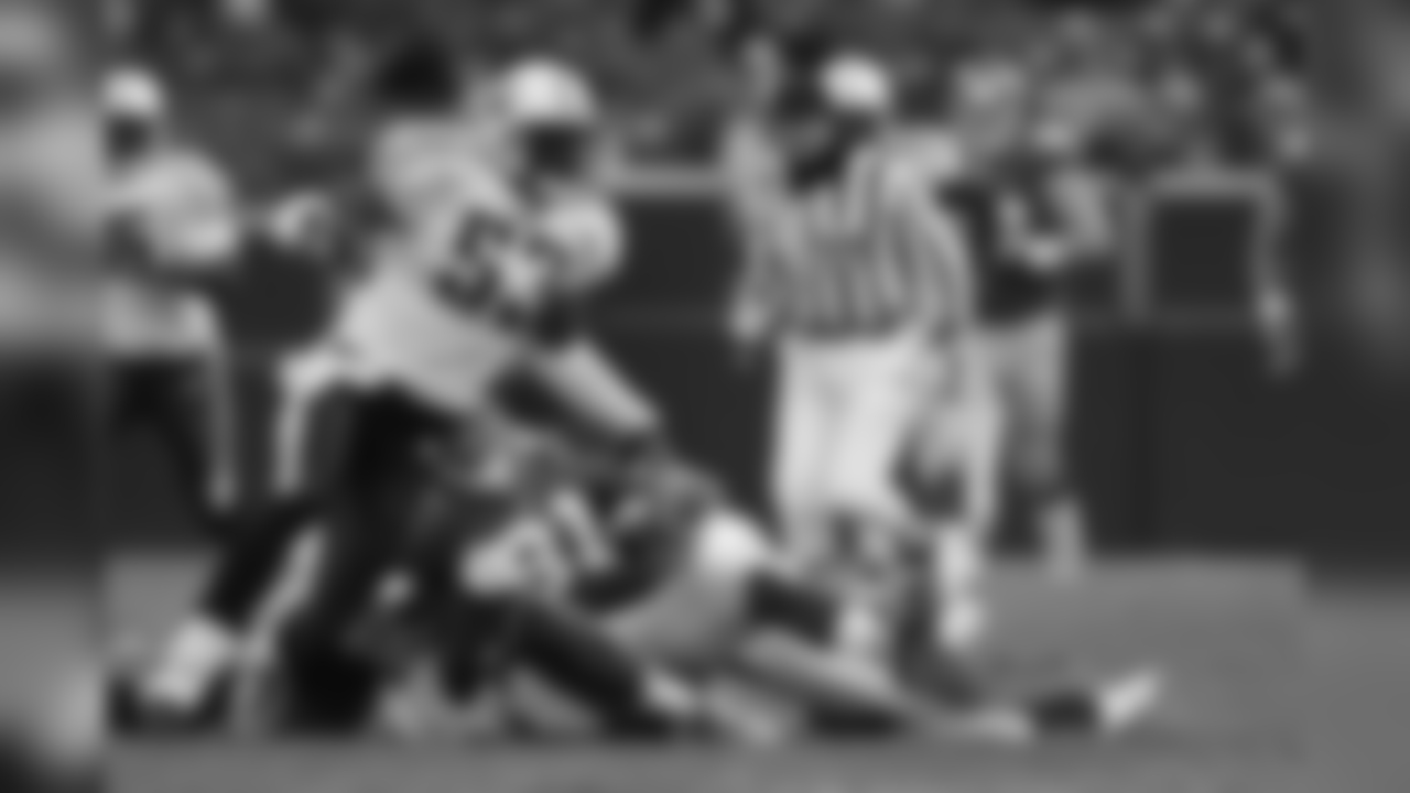 Titans/Giants-A-120102
