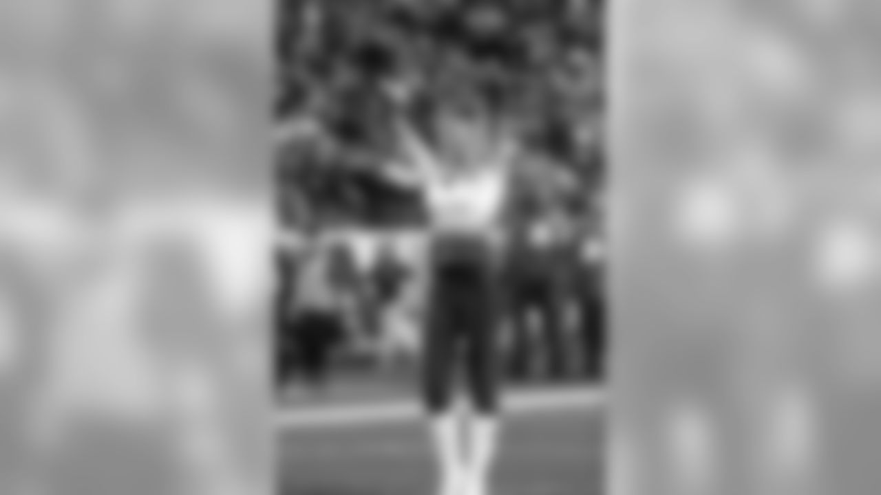 cheer2018colts67136seqn}