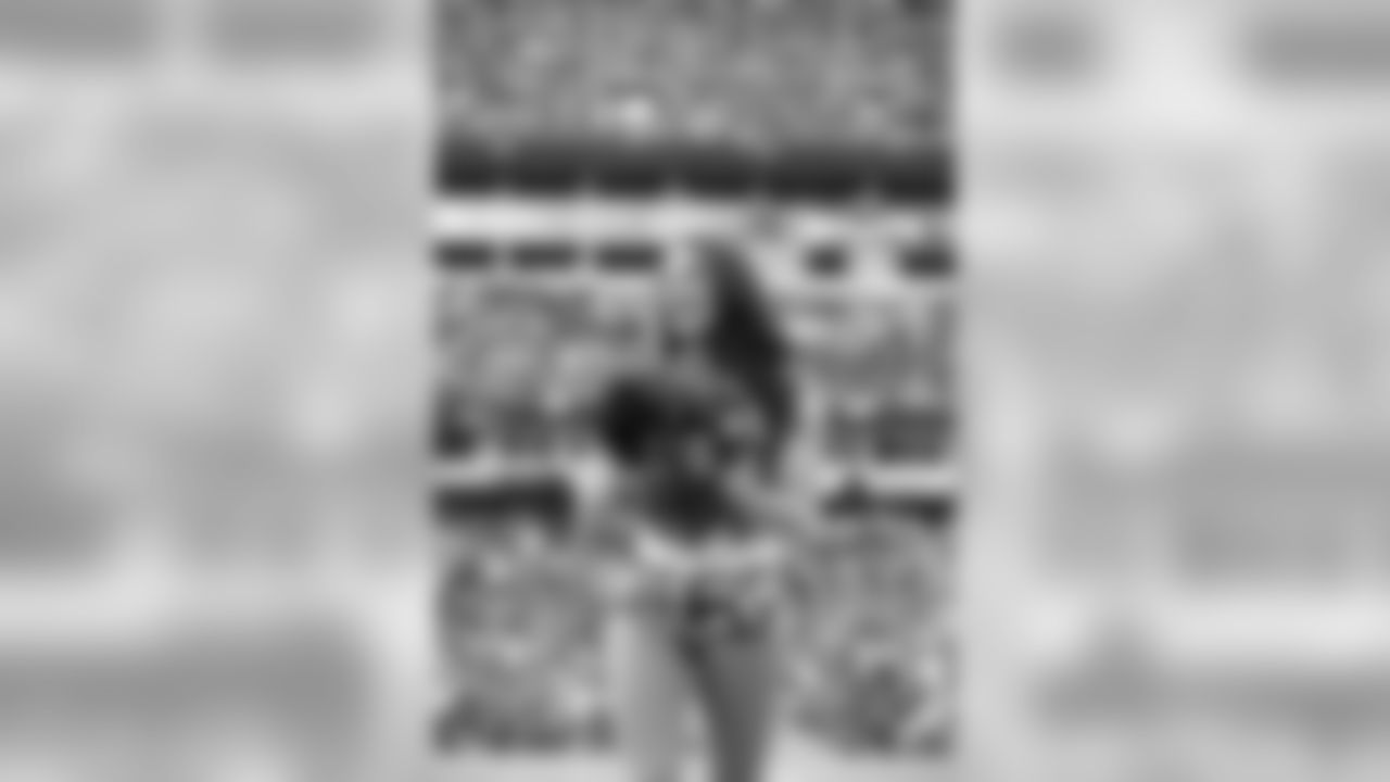 cheer2018ariana60486