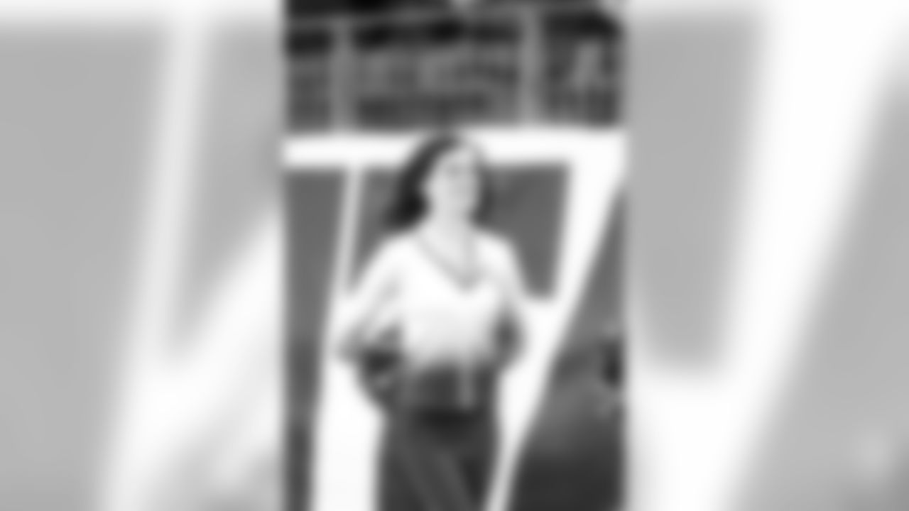 cheer2018colts267166seqn}