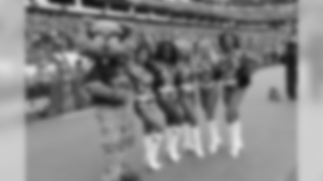 cheer2018patriots360221