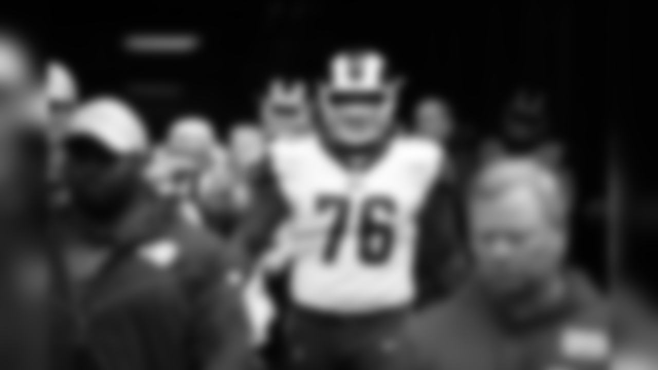 Los Angeles Rams offensive guard Rodger Saffold (76) during an NFL game between the Seattle Seahawks and the Los Angeles Rams , Sunday, Oct. 7, 2018, in Seattle. (Tom Hauck via AP)