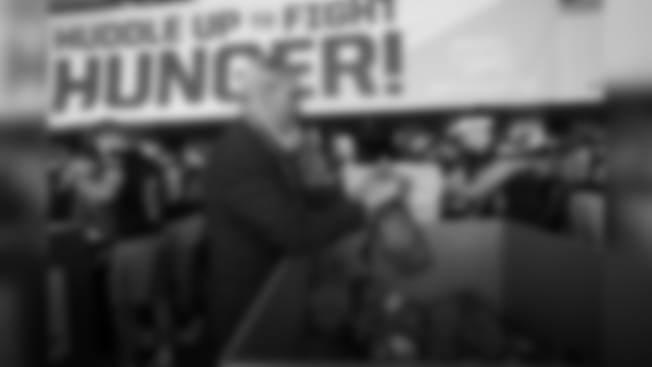 Huddle for Hunger event at Nissan Stadium on April 24. Photos by Donn Jones