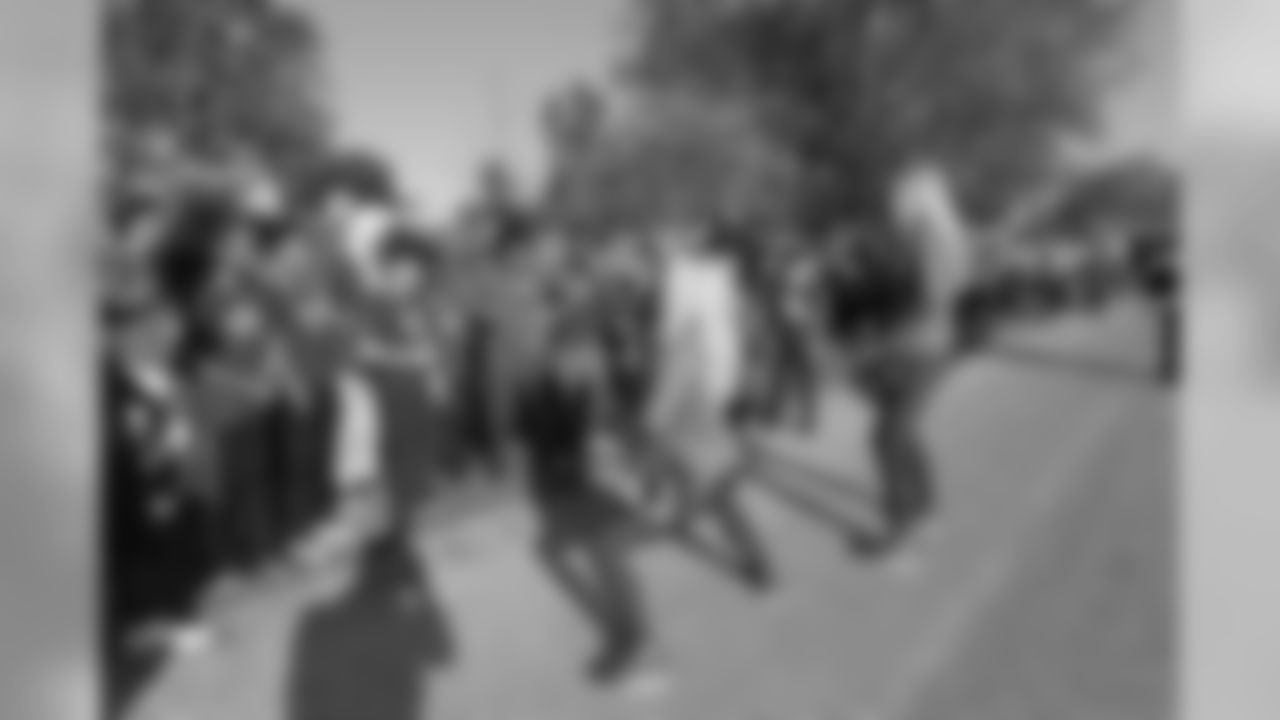 cheer-18101956403