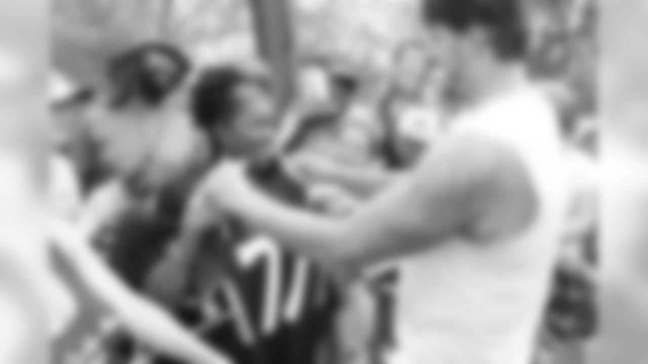 lewan-taylor-jerseys-18081243237