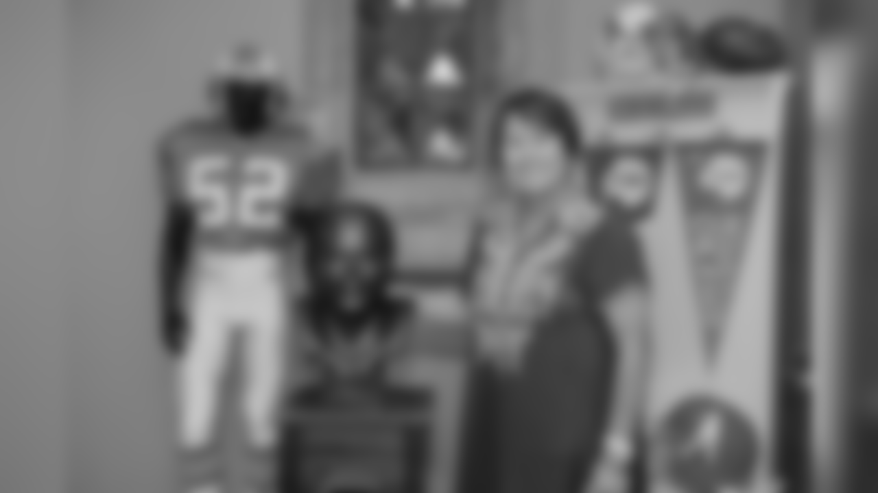 robert-brazile_2018-enshrinement_HOF_Party53943