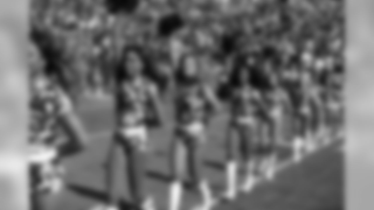 military2018titans60522