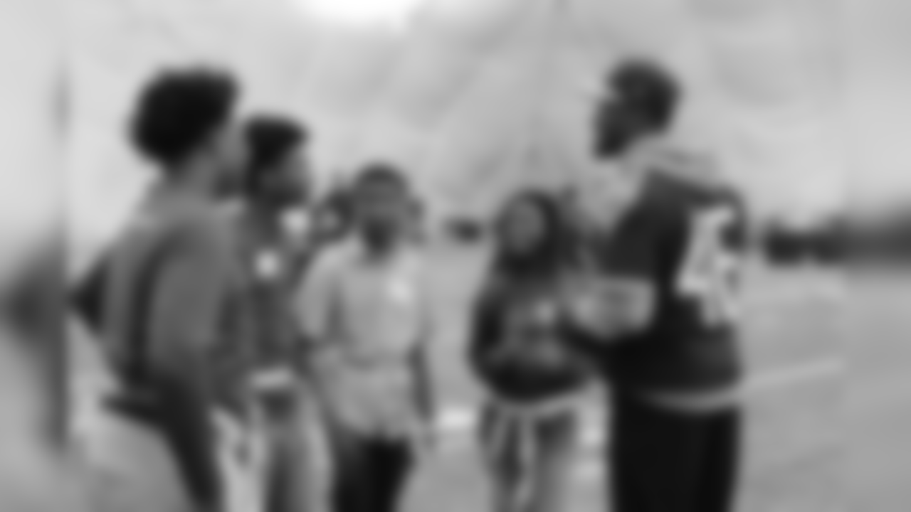 xmas2018kids64125seqn}