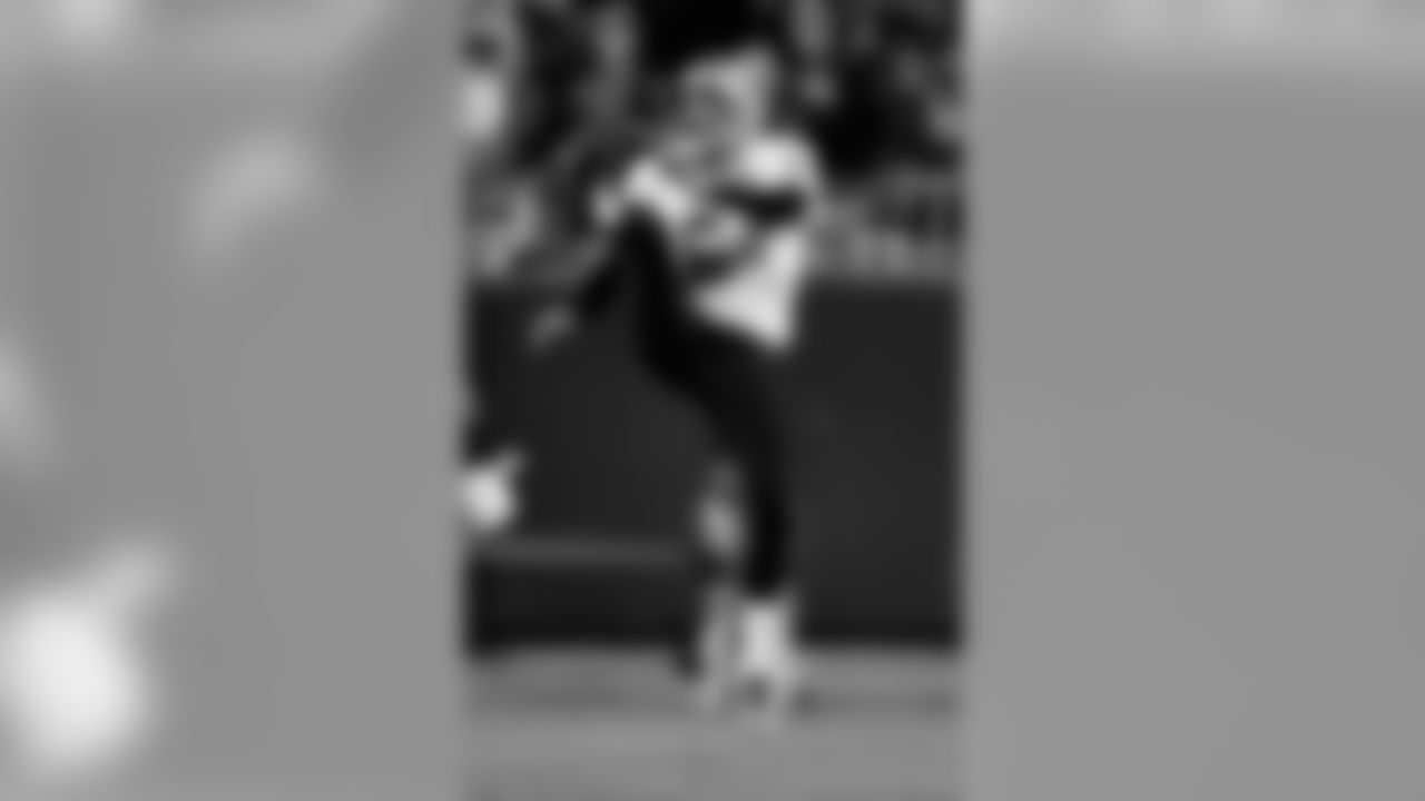 Saints 12 - Carolina 9 (W)
New Orleans Saints 2018 Season
Michael C. Hebert
