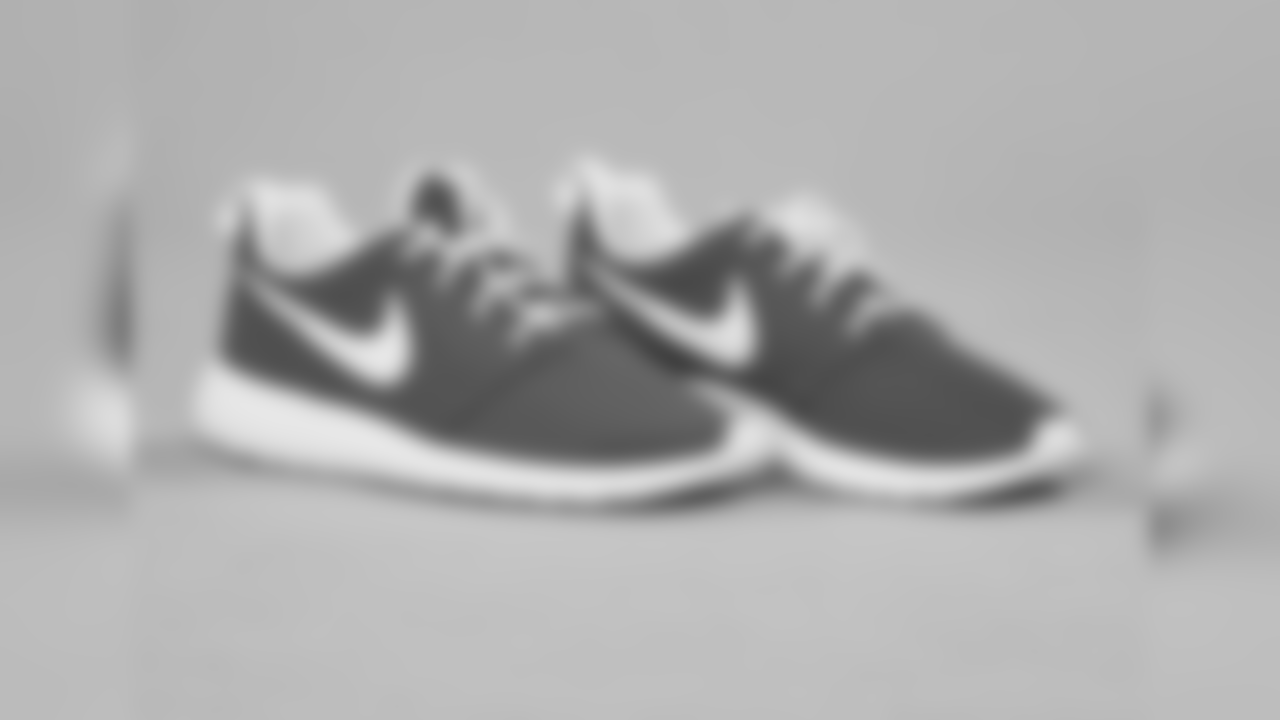 2018_1011_CrucialCatchShoes_0046