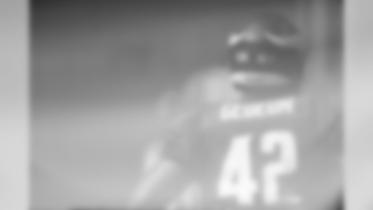 AK3_3787