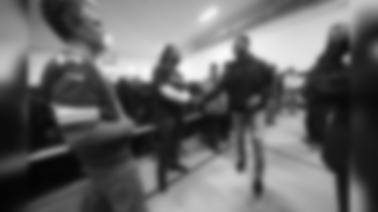 2018_1120_CR_DiggsTurkeyGiveaway_0011