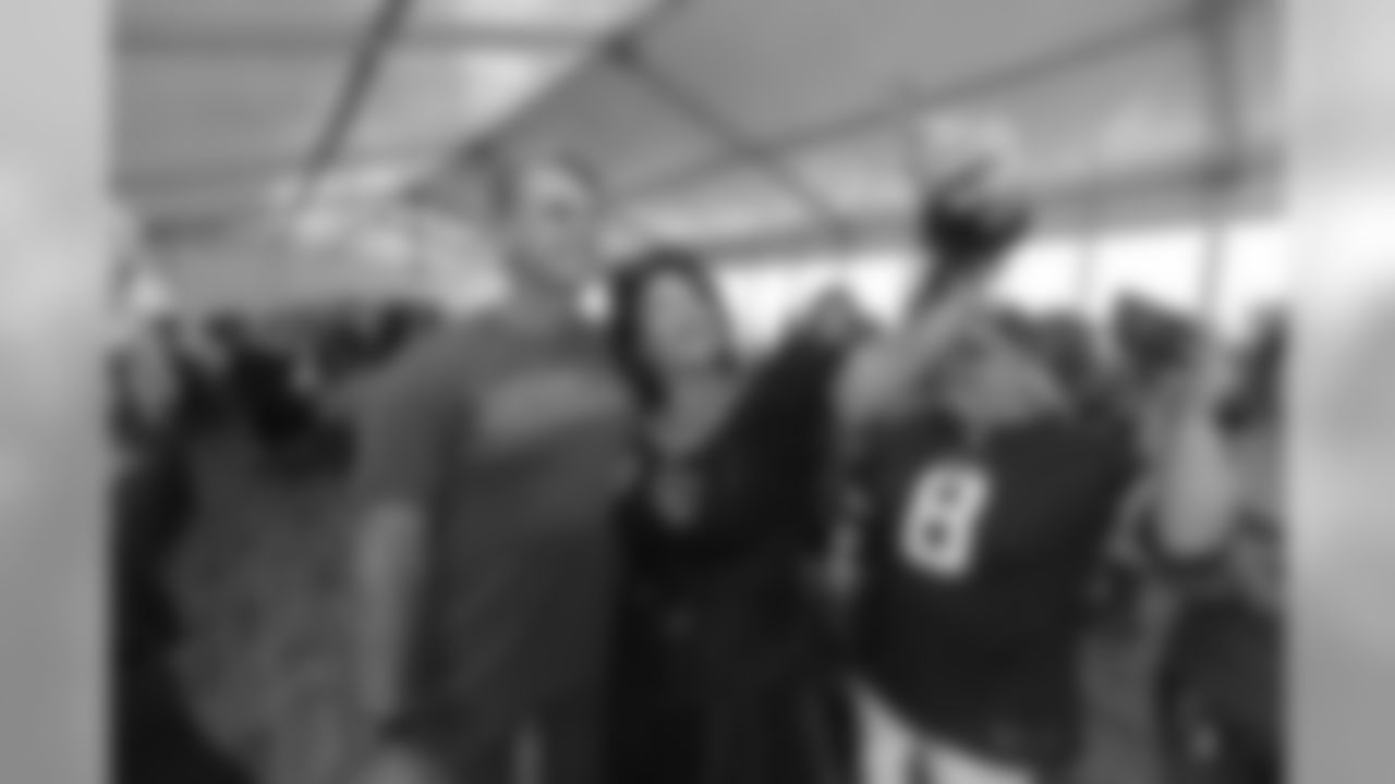 2018_0814_Event_VikingsWomenVIPTent_0031
