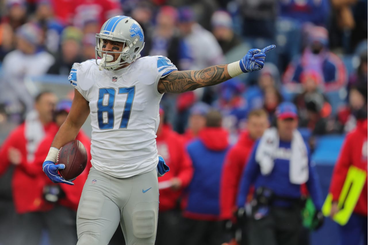 Detroit Lions tight end Levine Toilolo (87) celebrates a first down during a NFL football game against the Buffalo Bills on Sunday, Dec. 16, 2018 in Orchard Park, N.Y. (Detroit Lions via AP).