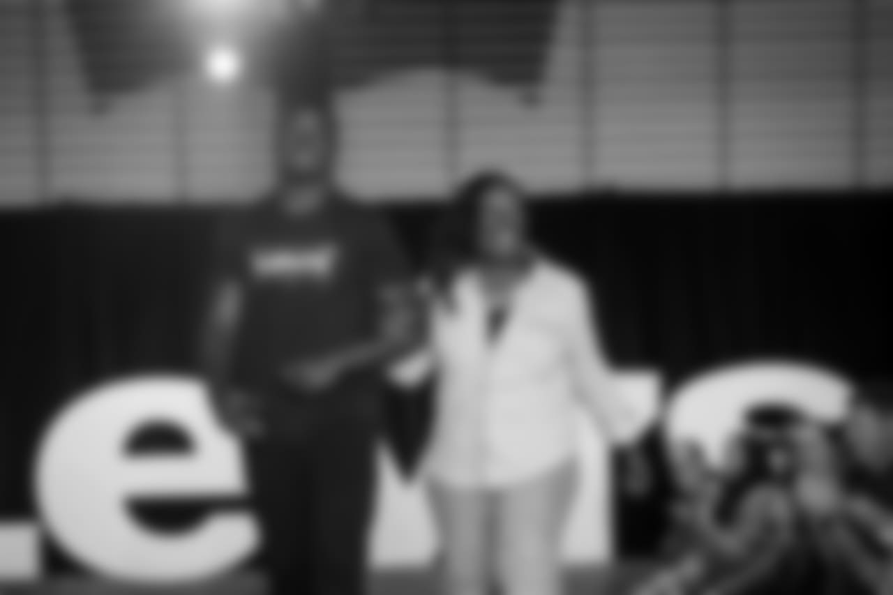 CB D.J. Reed Jr. and Sharon