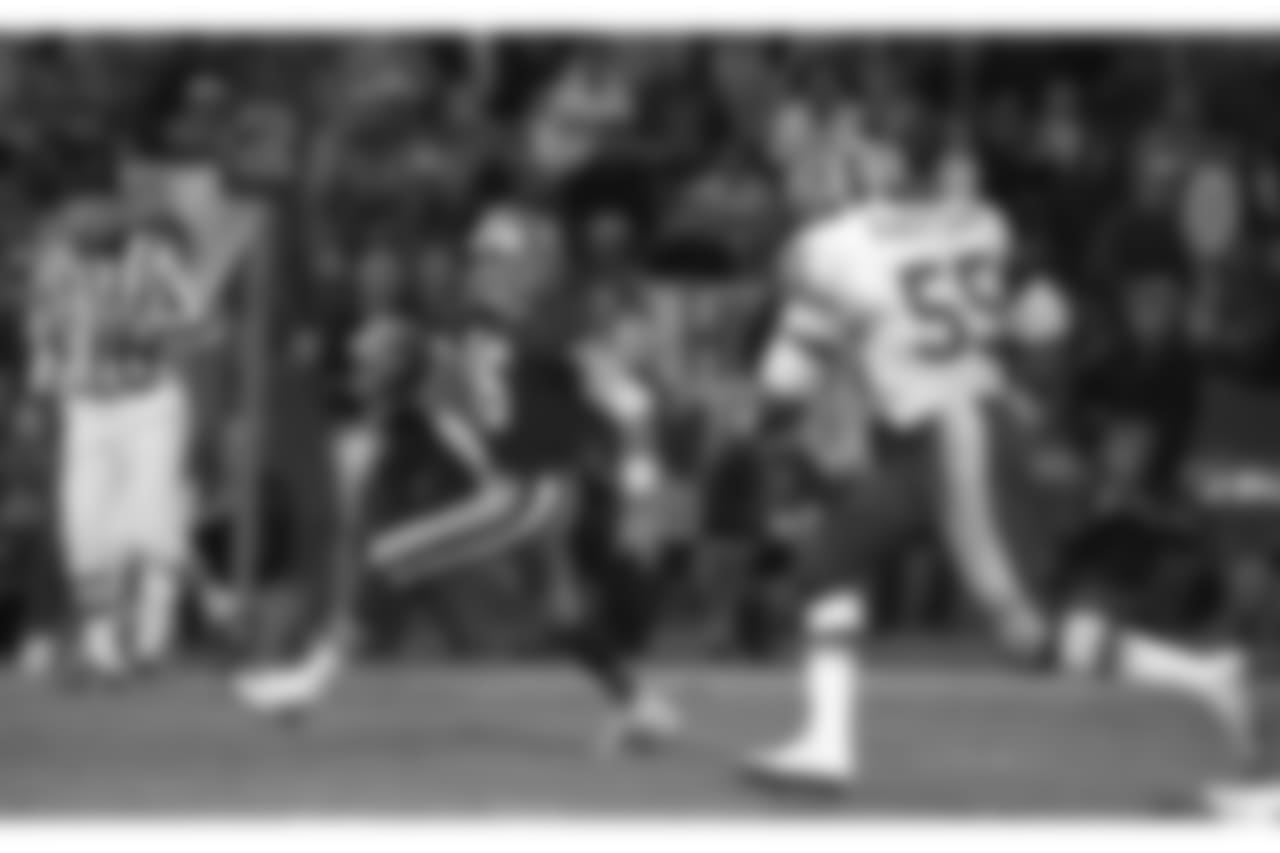 1988 -- 49ers quarterback Joe Montana.