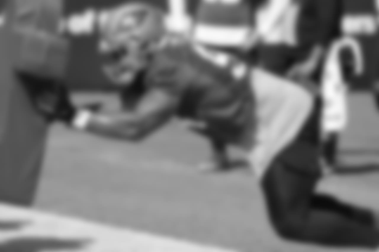 DL Solomon Thomas