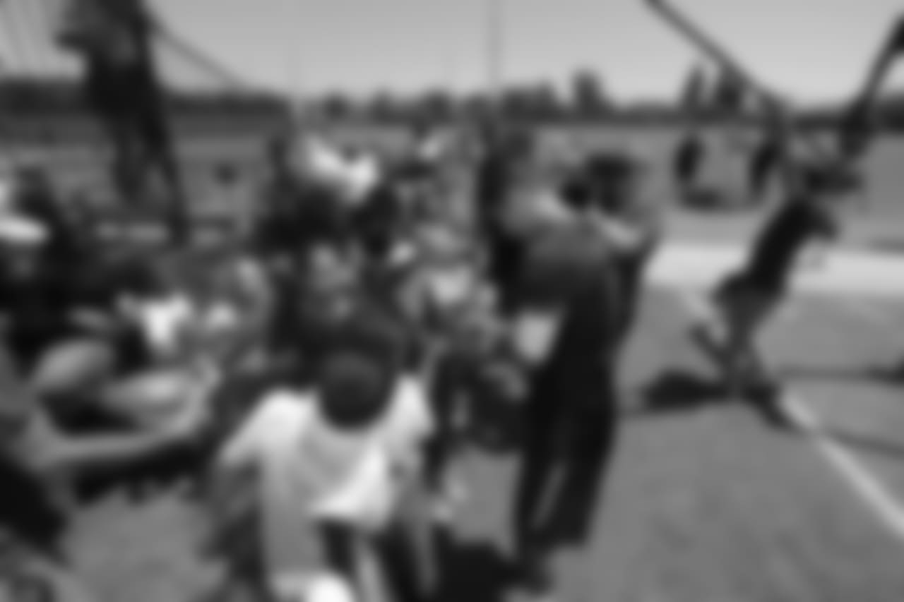 QB Jimmy Garoppolo
Day 2: 49ers PREP presented by U.S. Bank Hosted by Tight Ends