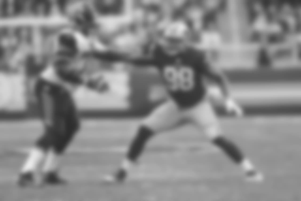 DL Ronald Blair III