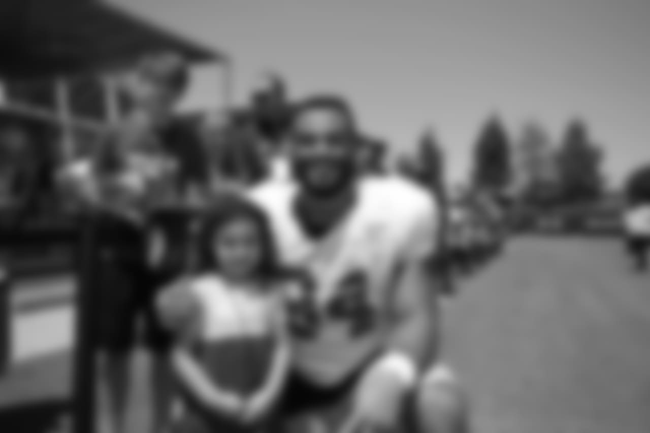 DL Solomon Thomas
Day 5: International Rescue Committee, SFLGBT and African American Services Hosted by Wide Receivers
