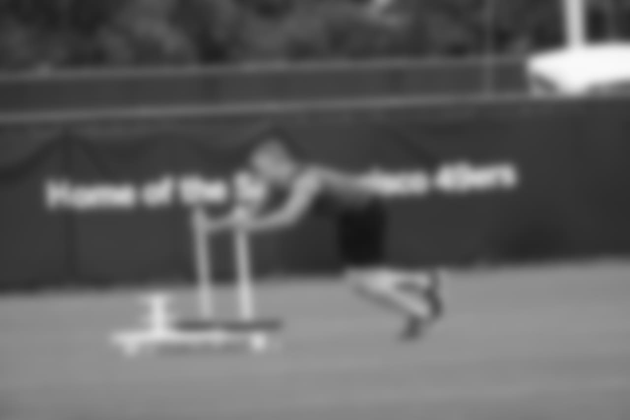 DL Cassius Marsh