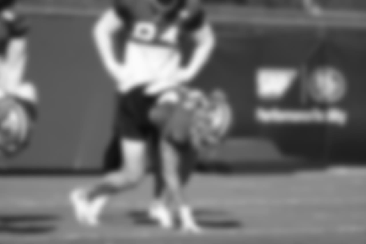 DL Cassius Marsh