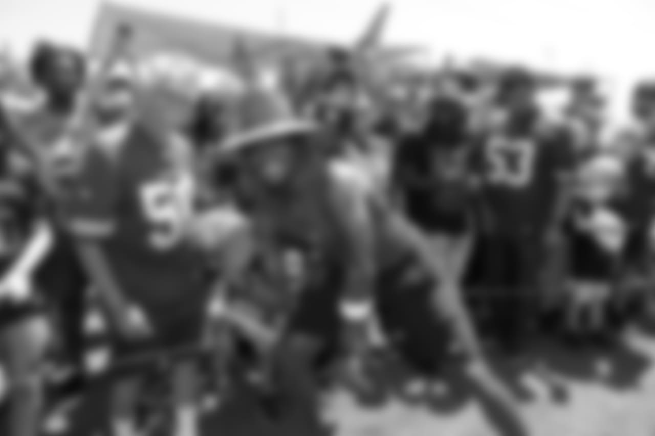 DB Adrian Colbert and 49ers Faithful