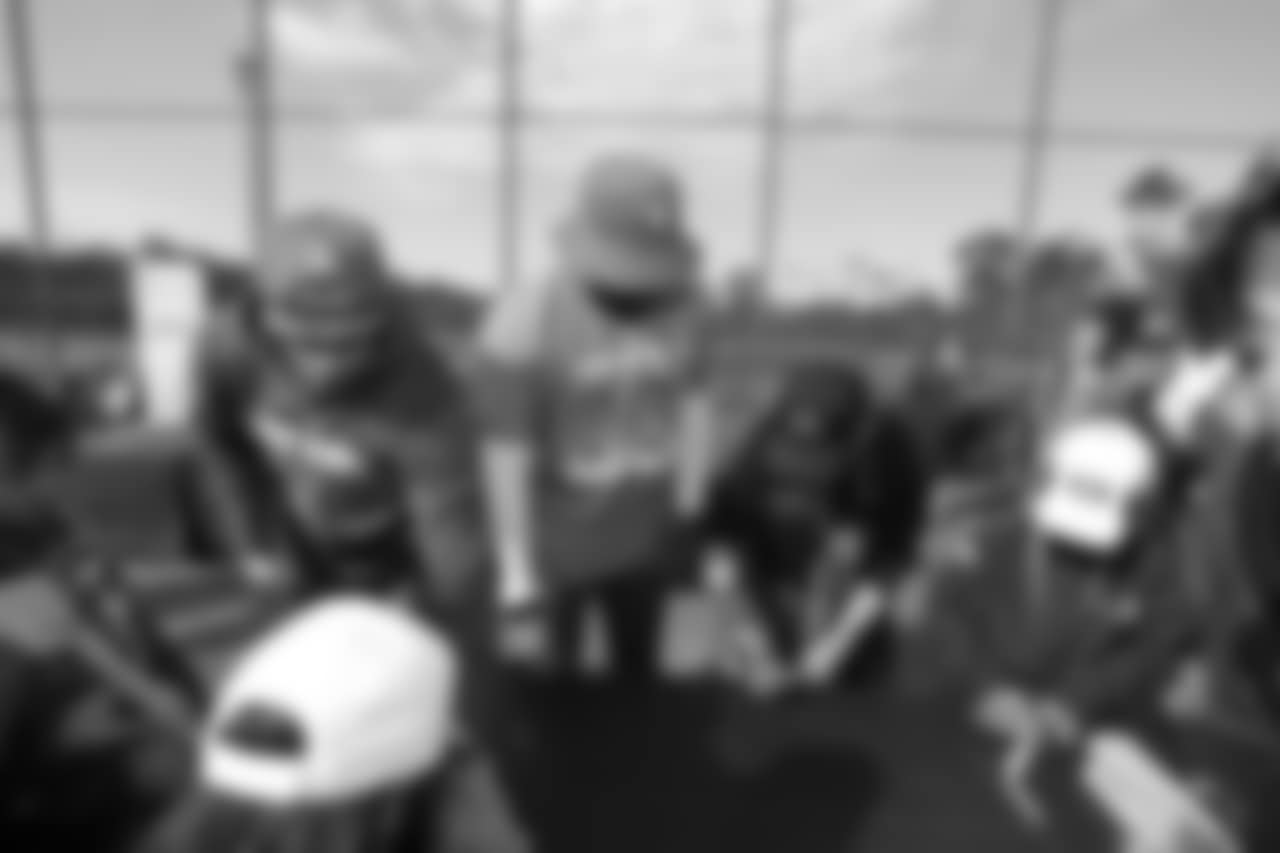 TE George Kittle and DL DeForest Buckner