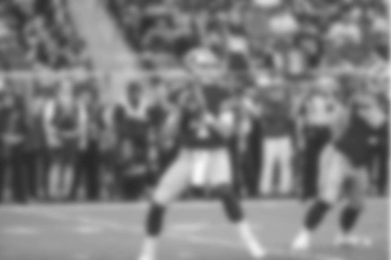 QB Nick Mullens