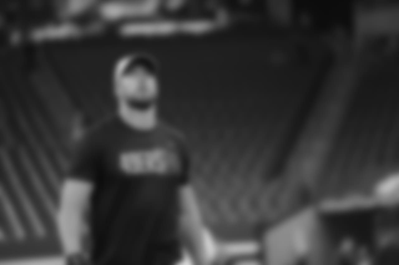 TE Garrett Celek