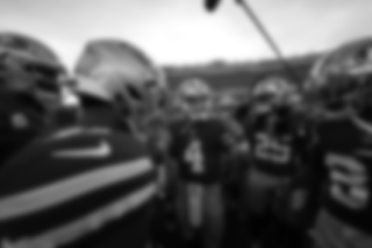 QB Nick Mullens