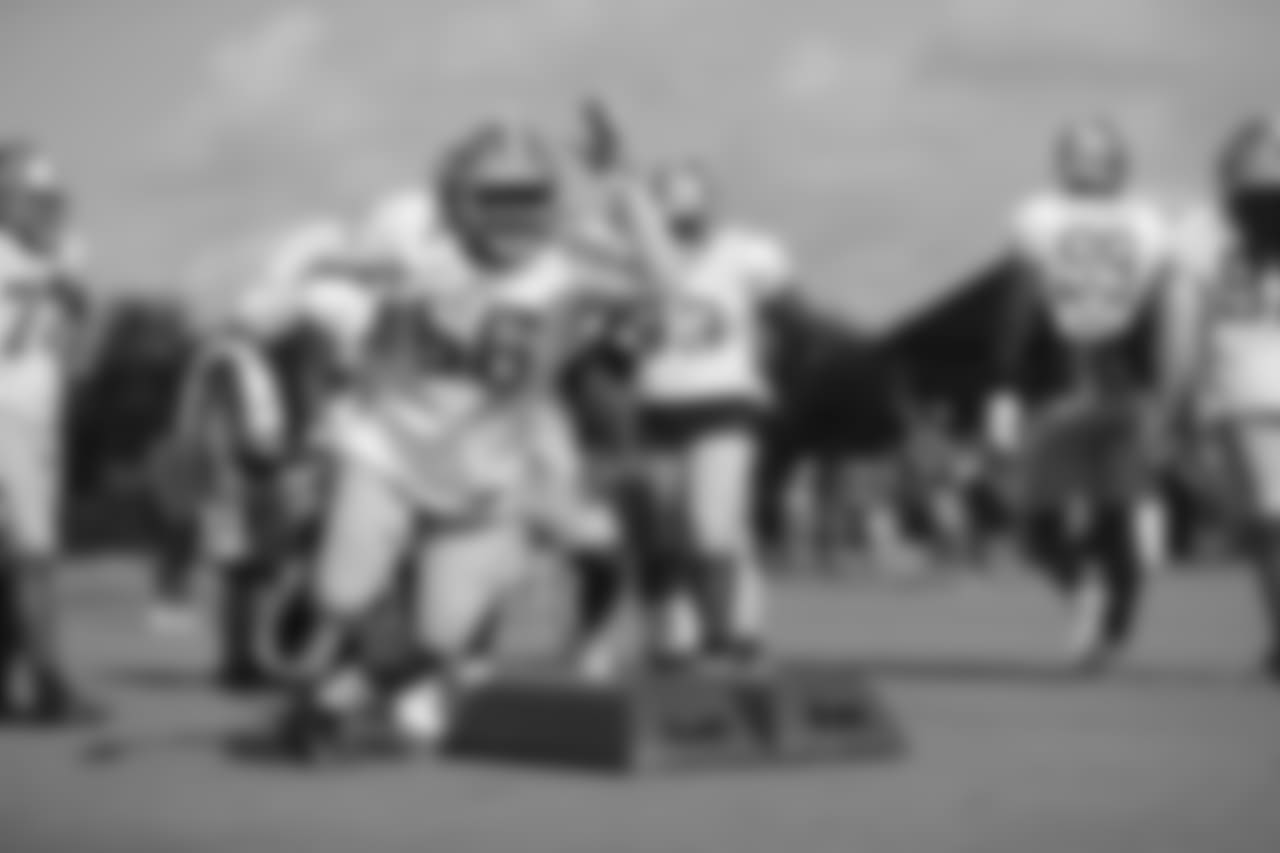 DL Will Sutton