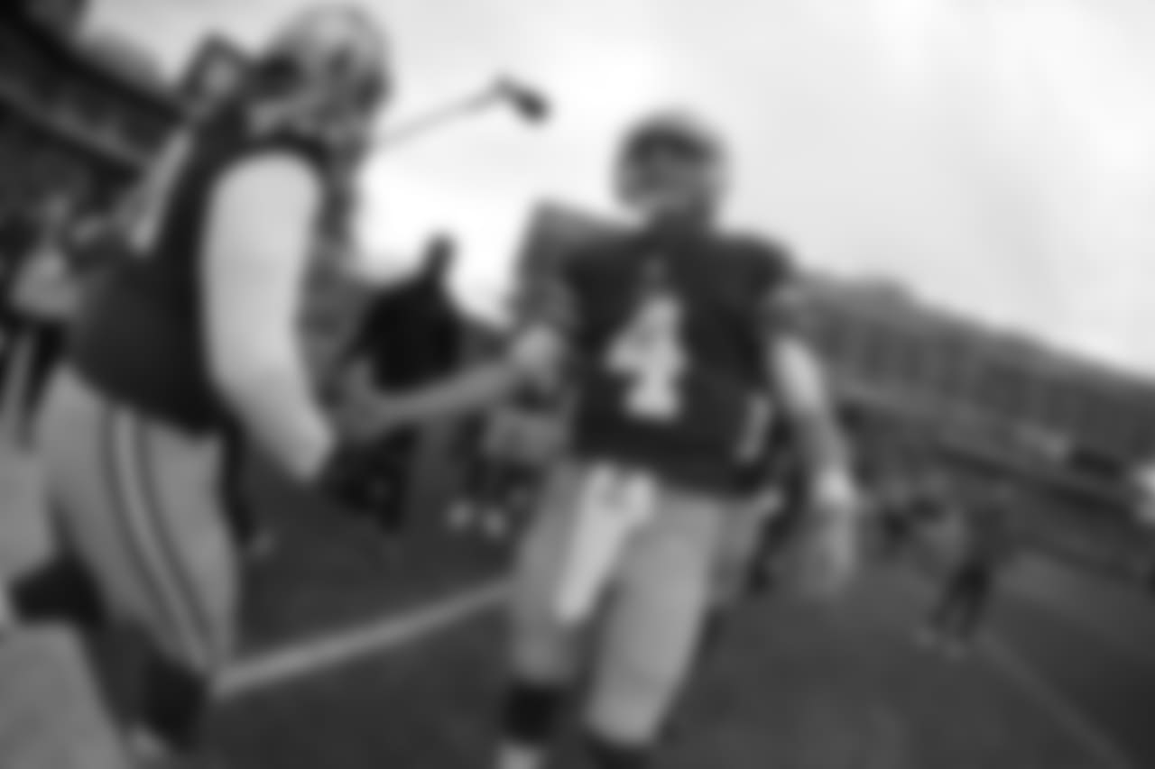 QB Nick Mullens
