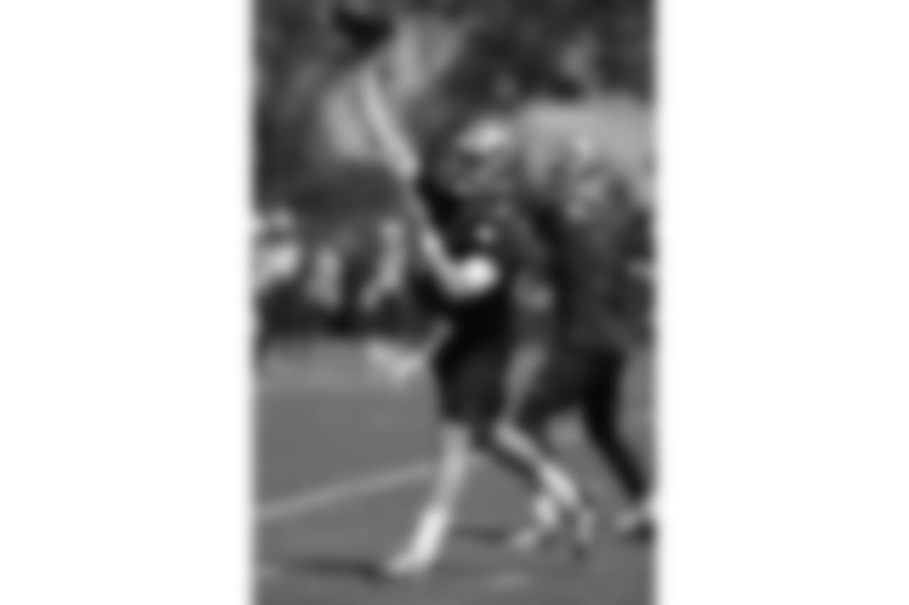 QB Nick Mullens
