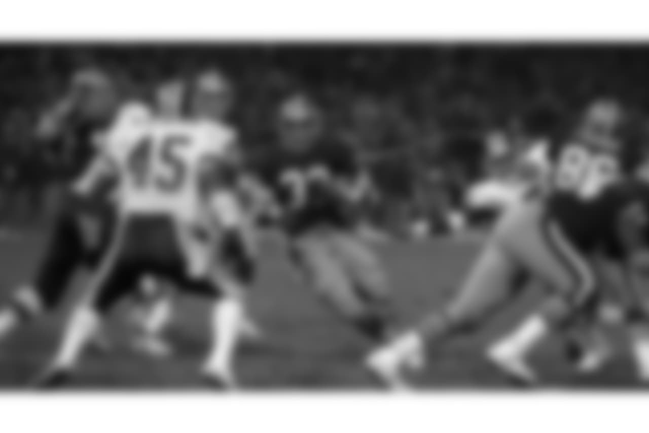 1988 -- 49ers running back Roger Craig.