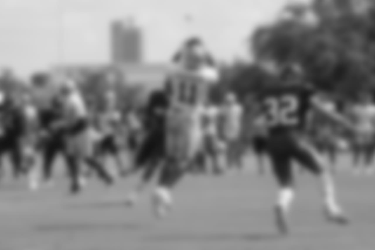 WR Marquise Goodwin