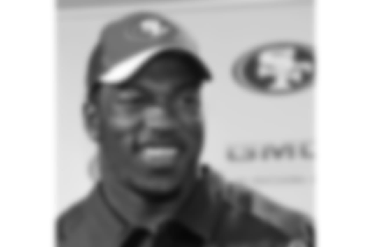 2007 -- LB Patrick Willis
