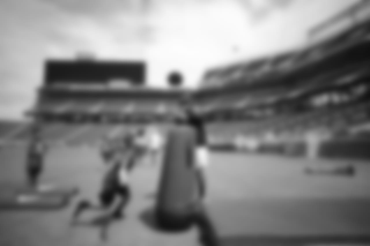 LB Dekoda Watson