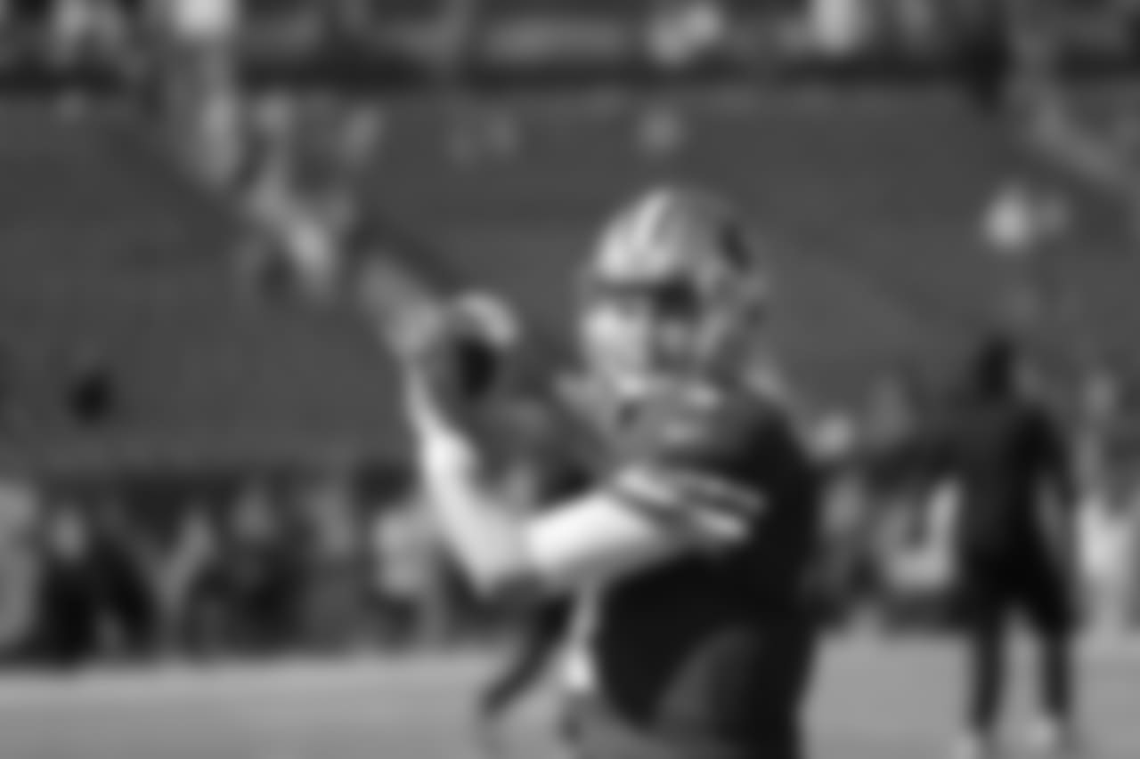 QB Nick Mullens