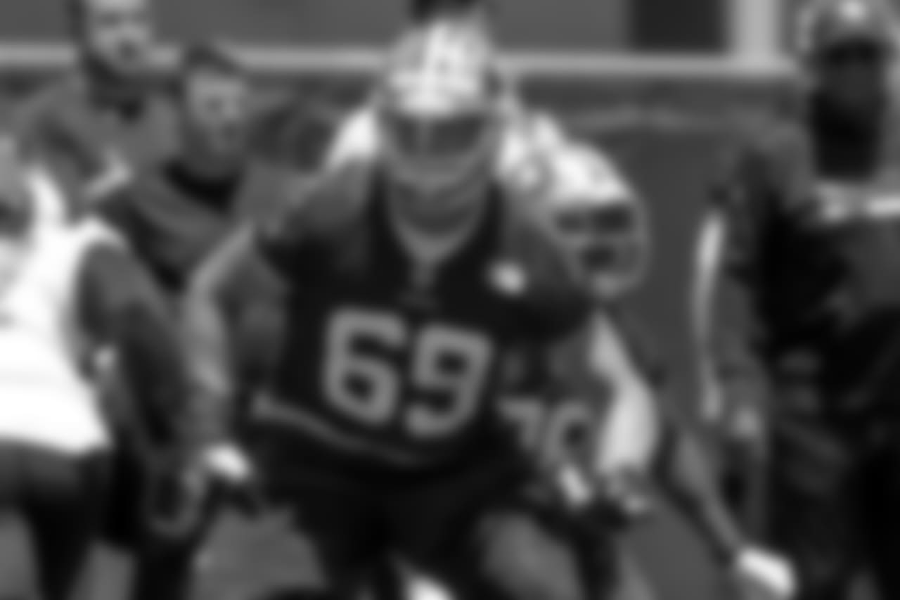 T Mike McGlinchey